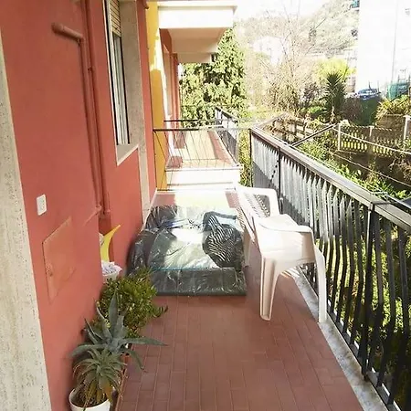 Casa A Due Minuti Dal Mare شقة سان تيرينزو