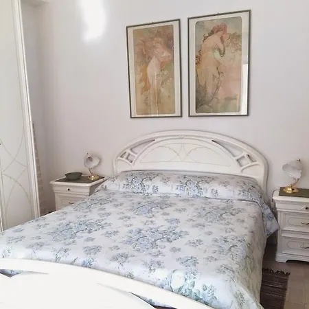 Casa A Due Minuti Dal Mare * سان تيرينزو